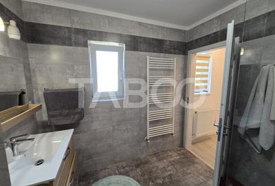 Casa de vanzare 5 camere 160mpu 3 bai 120mp teren liber zona Selimbar - 12