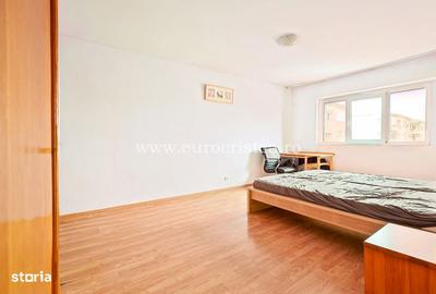 Apartament cu 3 camere în Central - 5