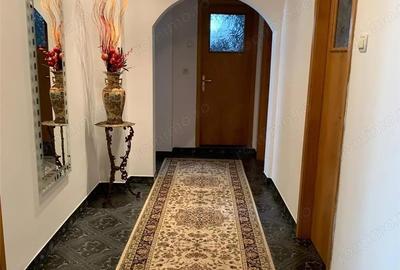 Apartament cu 3 camere decomandat, mobilat în Timpuri Noi - 1