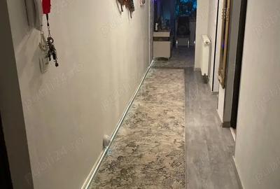 Apartament cu 3 camere decomandat în Ștrand - 1