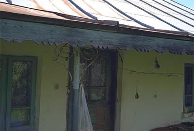 Casă cu 5 camere cu Teren 4020 Mp în Marița - 3