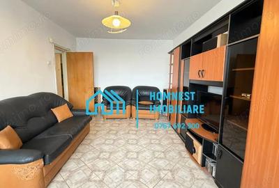 Apartament cu 3 camere decomandat în Giurgiului - 3