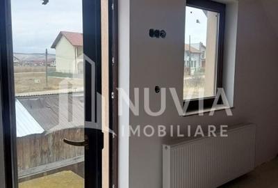 Casă cu 8 camere cu Teren 357 Mp în Micești - 3