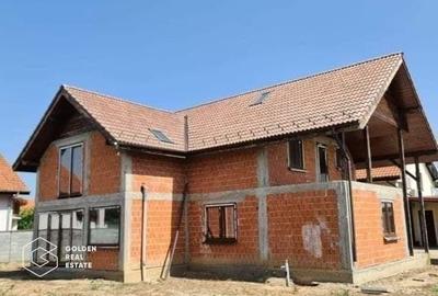 Casa la rosu P+M, 116 mp utili + 422 mp teren, Sânmihaiu Român - 3