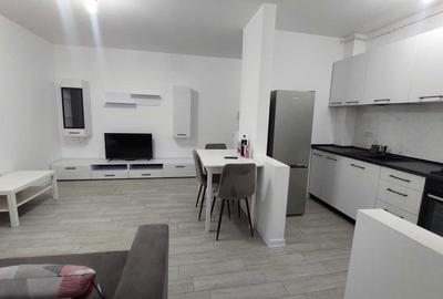 Apartament cu 2 camere decomandat în Central - 4