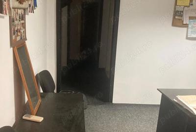 Apartament cu 3 camere semidecomandat în Central - 7