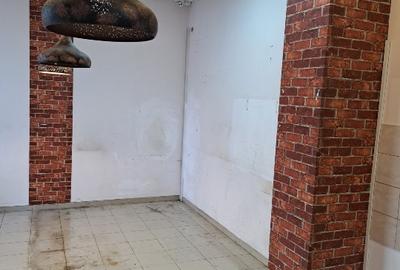 Inchiriez spatiu com.  trafic intens Mihai Bravu 138(vis-a-vis Sectia 8 Politie) - 2