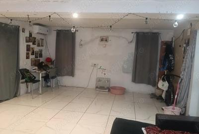 Casă în 1 Decembrie - 6