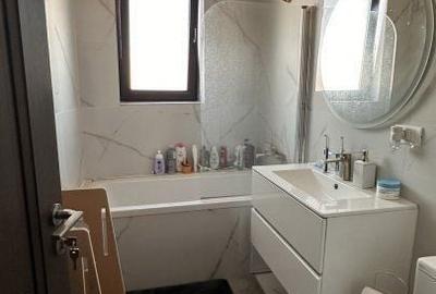 Apartament cu 3 camere în Central - 15