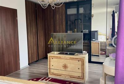 Casă cu 4 camere cu Canalizare în Central - 9