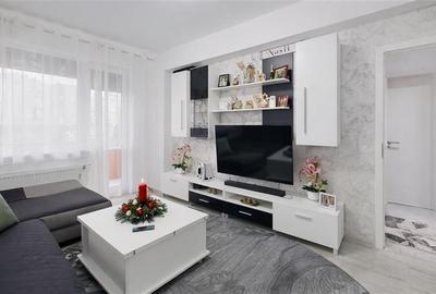 Apartament cu 2 camere decomandat, mobilat în Tractorul - 7