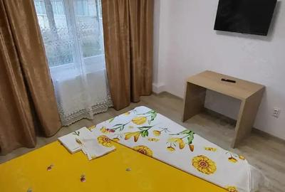 Apartament cu 3 camere decomandat în Central - 2