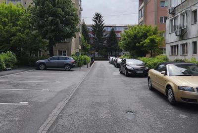 Apartament cu 3 camere semidecomandat în Dacia - 1