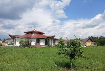 Casa superba in Tinca, 225 mp, 20 ari luciu de apa, teren fo - 6