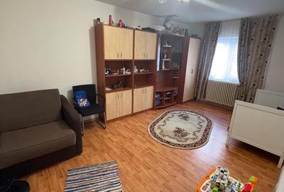 Apartament cu 2 camere, mobilat în Podul de Fier - 1