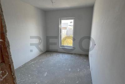 Casă cu 4 camere cu Teren 500 Mp în Sântandrei - 3