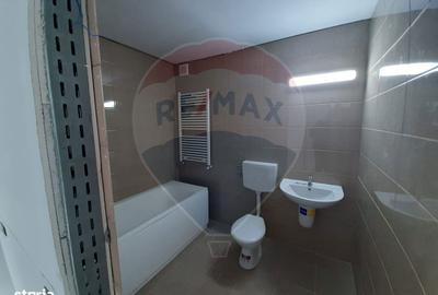 Spațiu comercial, de 1,063 mp, în Moieciu - 6