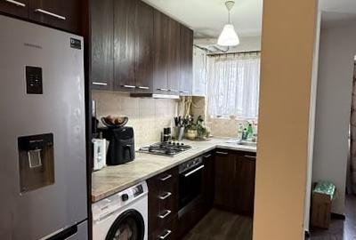 Apartament cu 3 camere semidecomandat în Mănăștur
