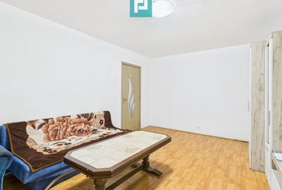 Apartament spațios cu 3 camere, decomandat - 10