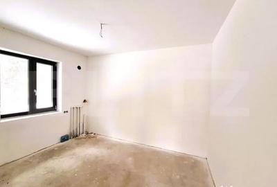 Casă cu 5 camere cu Teren 400 Mp în Central - 2