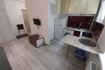 Piata Sudului 250 euro/luna+utilitati Pret fix. Nediscutabil.