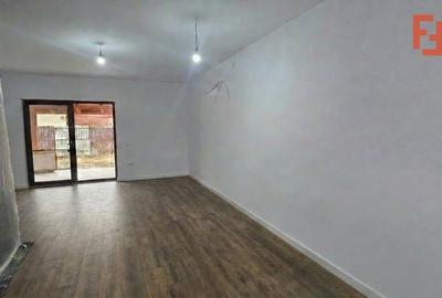 Duplex cu 3 camere cu Canalizare în Moșnița Nouă - 2