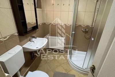 Apartament cu 3 camere, centrala proprie,Calea Aradului - 6