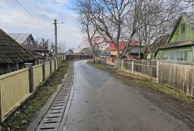 Teren Construcții intravilan de 2971 mp, în Stroiești