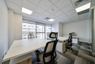 Spațiu comercial, de 1 mp, în Central - 3