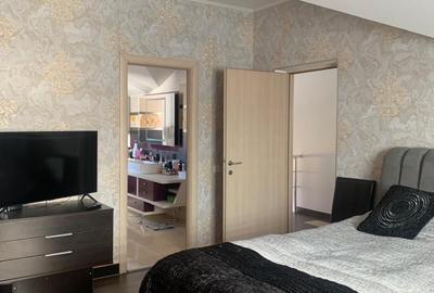 Casă cu 6 camere cu Canalizare în Ultracentral - 14