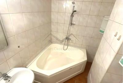 Garsonieră decomandată în Central - 3