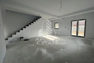 Duplex cu 4 camere, dressing si 3 bai. Toate utilitatile, la asfalt. Duplex cu 4 camere, dressing si 3 bai. Toate utilitatile, la asfalt. - 6