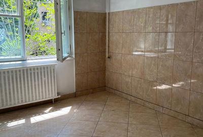 Apartament cu 2 camere decomandat în Decebal - 3