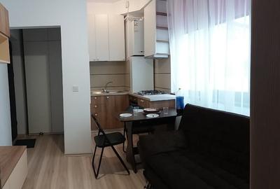 Garsonieră nedecomandată în Tătărași - 1