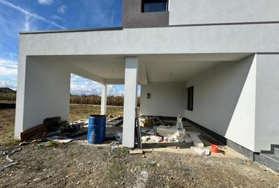 Casa individuala finisata complet Clasa energetica - 4