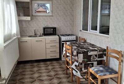 Casă cu Teren 150 Mp în 23 August - 1