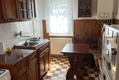 Apartament cu 3 camere decomandat în Calea Sighisoarei - 2