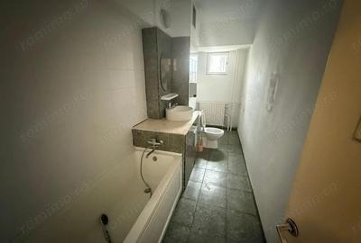 Apartament cu 5 camere decomandat în Victoriei - 1