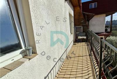 Apartament cu 3 camere, mobilat în Triaj