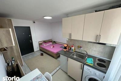 Garsonieră în Apărătorii Patriei