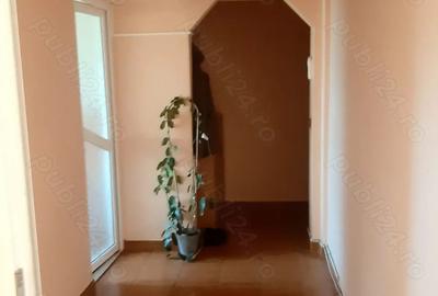 Garsonieră decomandată în Central - 10