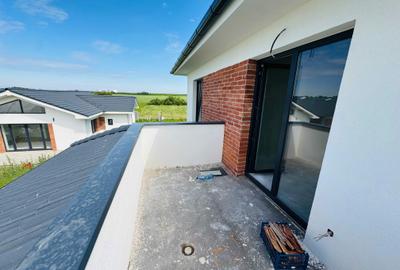 Casă cu 4 camere în Central - 2