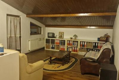 Casă cu 5 camere cu Teren 666 Mp în Copăceni - 1