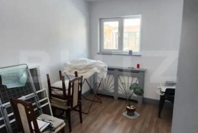 Casă cu 4 camere cu Teren 1800 Mp în Central - 8