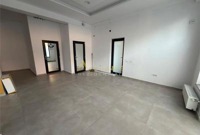 Spațiu comercial, de 88 mp, în Berceni - 2