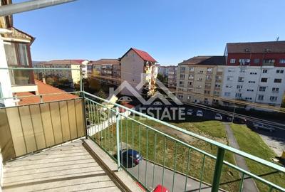 Apartament de vanzare cu 3 camere, decomandat, 2 balcoane, pivnita - 55 mp Apartament de vanzare cu 3 camere, decomandat, 2 balcoane, pivnita - 55 mp - 14