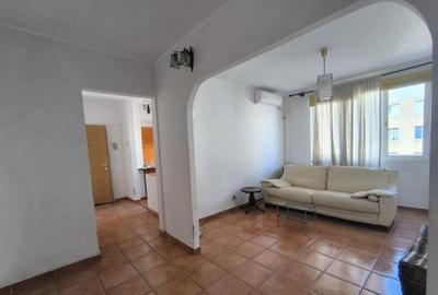 Tineretului, Tohani, ideal credit bancar - 3