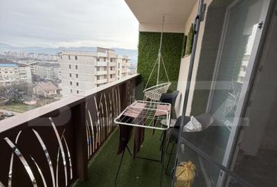 Apartament cu 3 camere semidecomandat în Independenței - 2