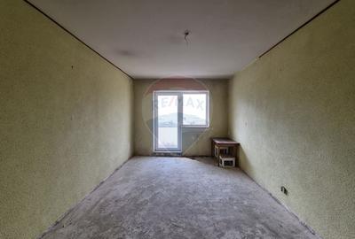 Apartament (De renovat) cu 3 camere de vanzare in zona Exterior Vest - 8