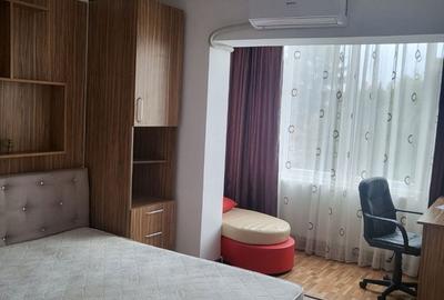 Apartament cu 2 camere decomandat în Aleea Trandafirilor - 1